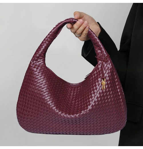 Crescent Women's Woven Shoulder Daily Underarm Bag Fashion PU Dumpling Bag for Evening